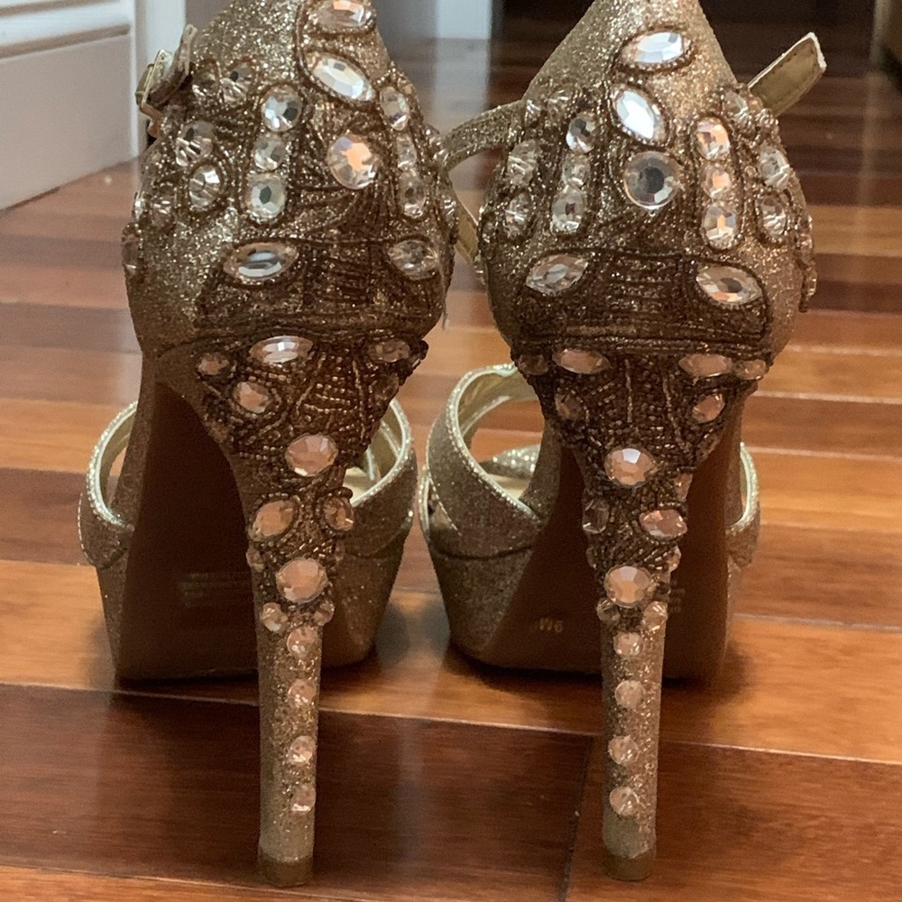 Gianni Bini Geneva platform pumps